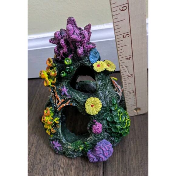 Beautiful Aquarium Cave Hideaway Fish Tank Decor Colorful 6" New - Picture 2 of 4